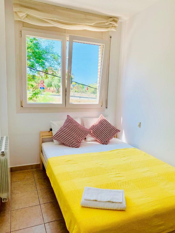 Barcelona Village Homestay Tiana Exterior foto